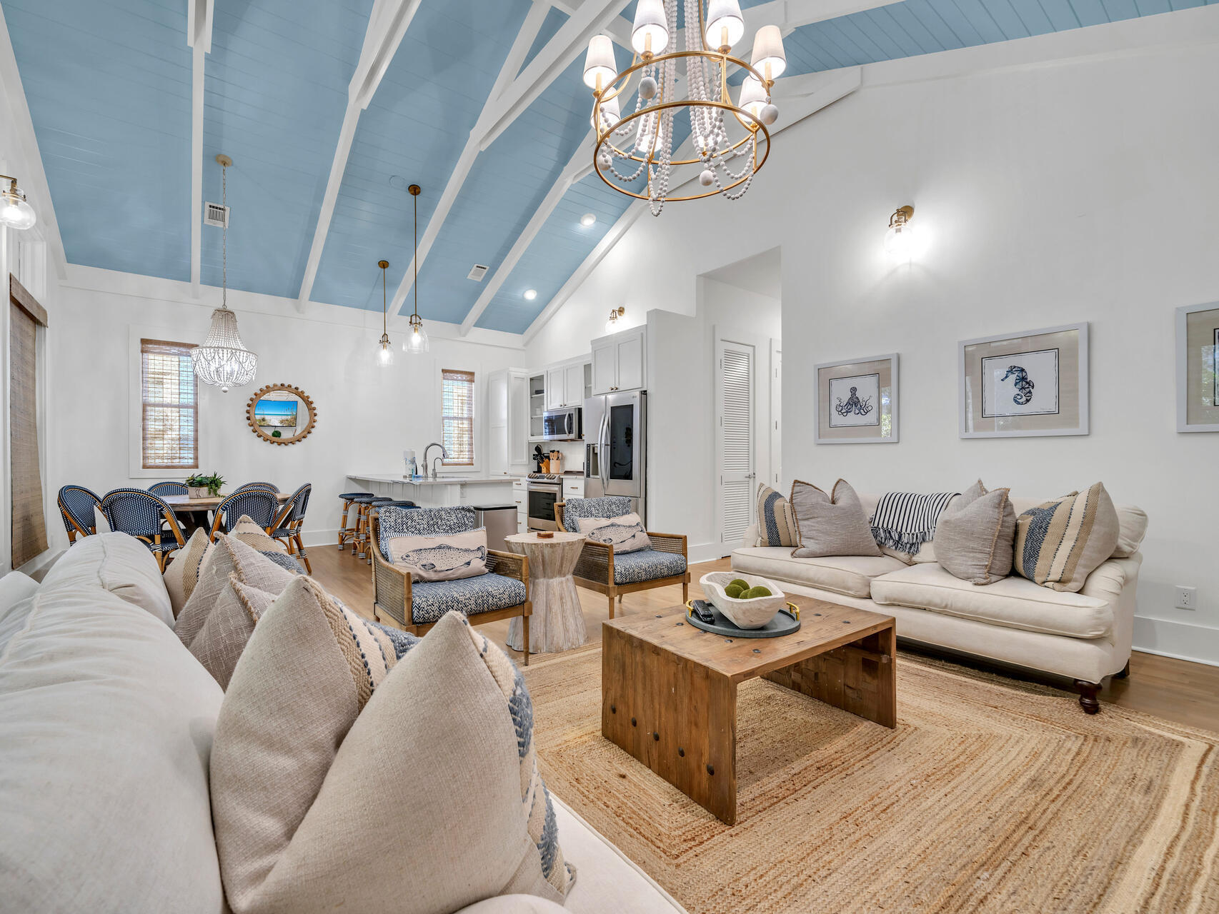 Property Photo: 147 Silver Laurel Way FL 32459