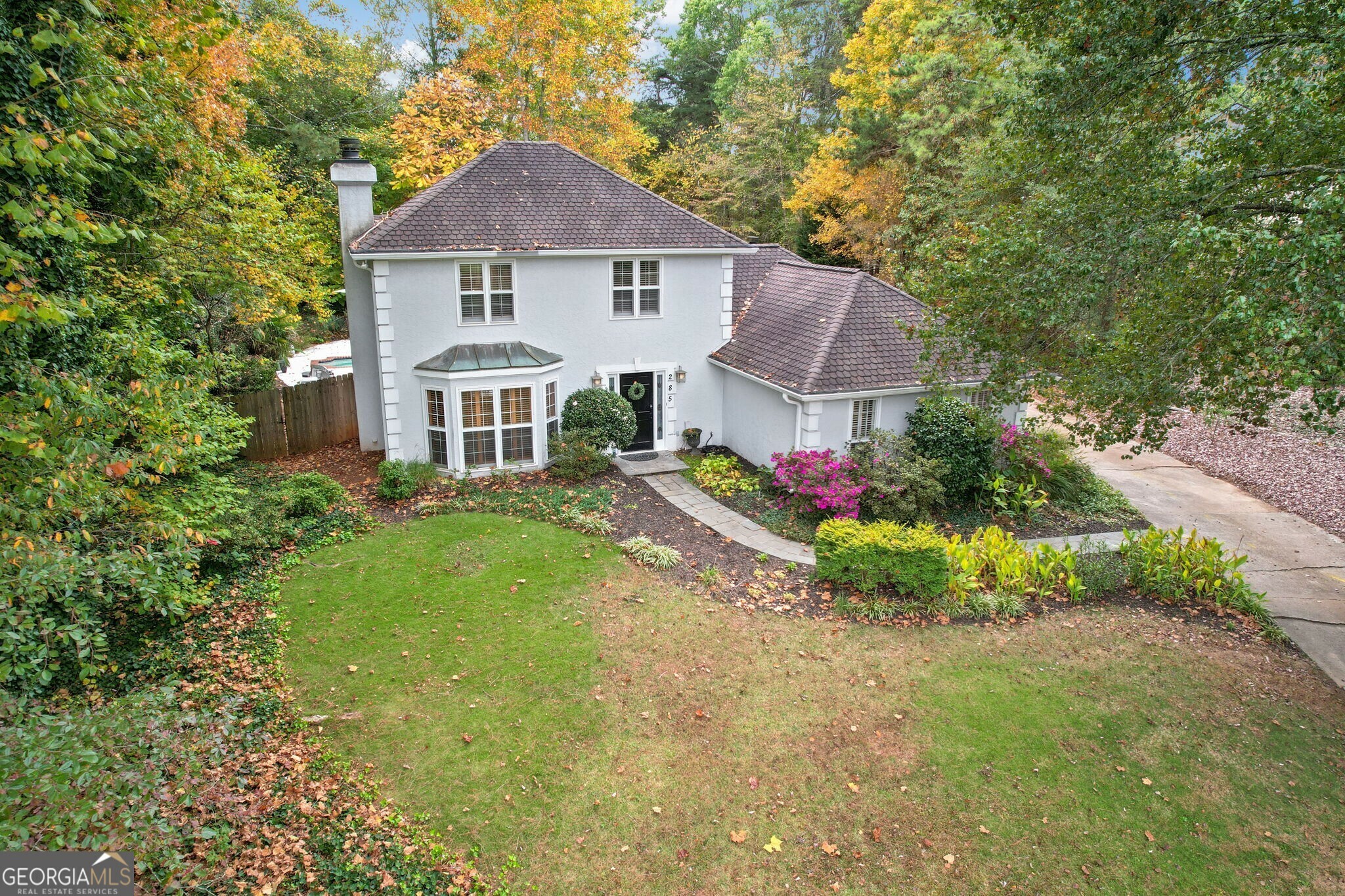 285 Walnutwood Trail  Roswell GA 30075 photo