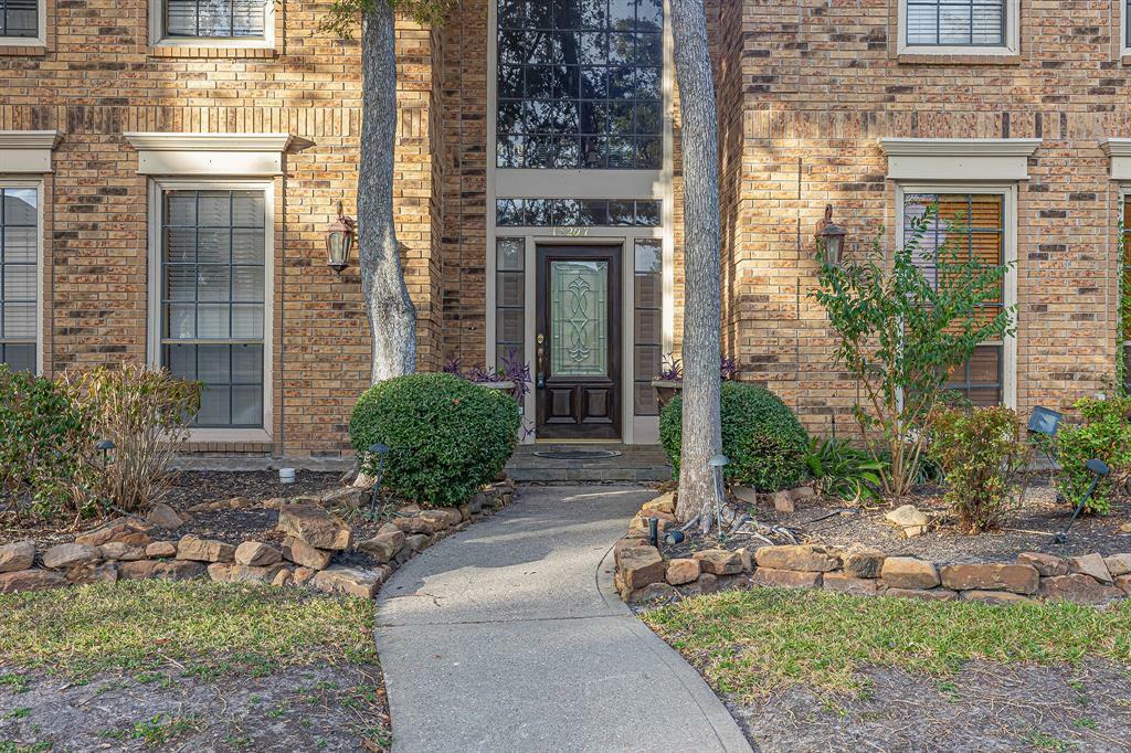 Property Photo:  15207 Redwood Run Court  TX 77062 