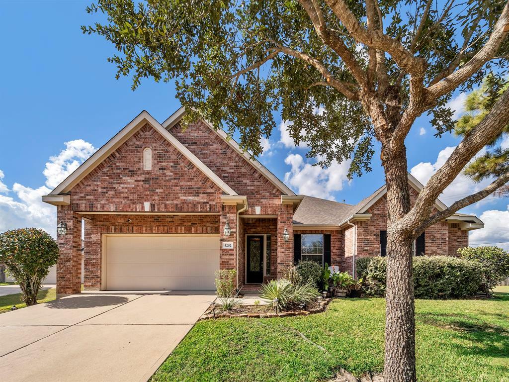 Property Photo:  5202 Silver Sage Lane  TX 77583 