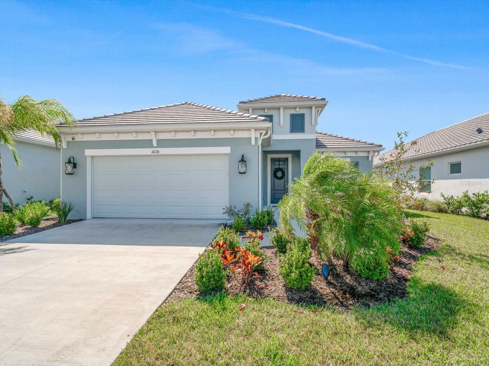 Property Photo:  10176 Canaveral Circle  FL 34241 