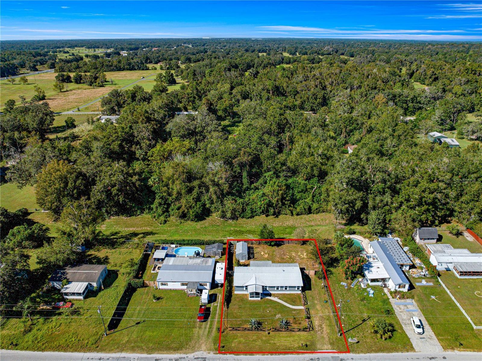 Property Photo: 13228 SE 32nd Court FL 34420