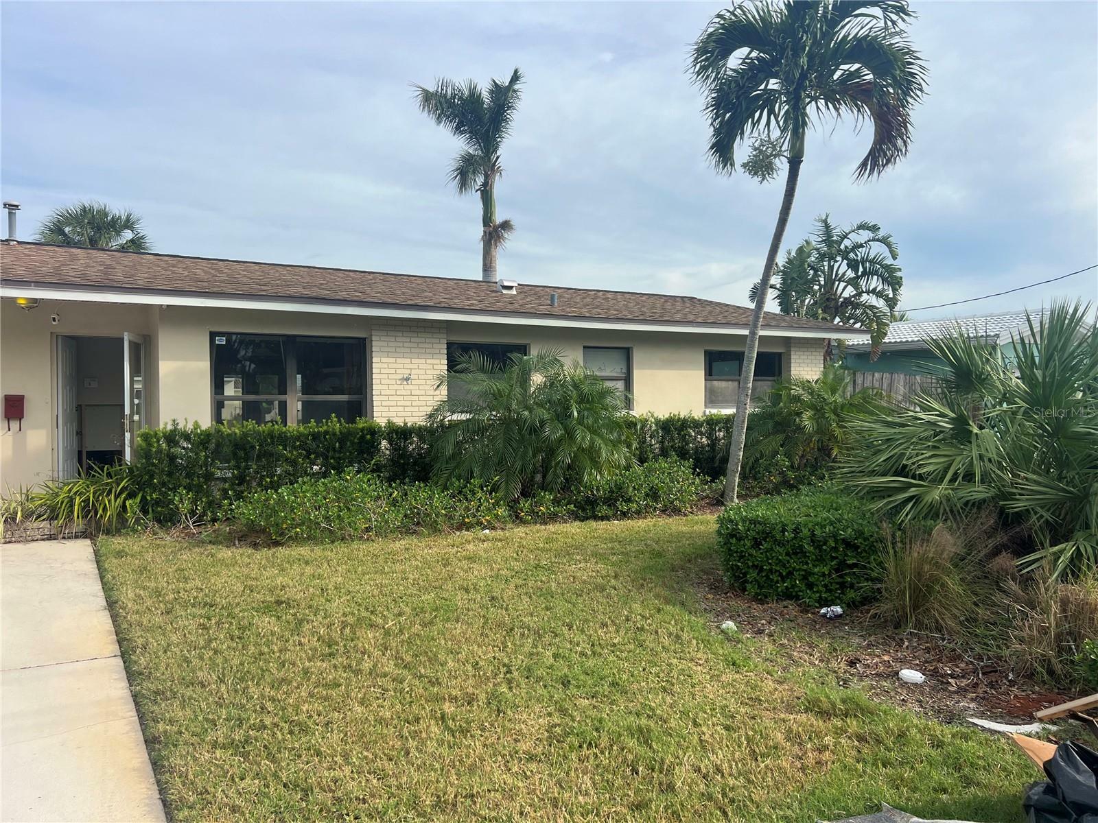 Property Photo:  133 92nd Avenue N  FL 33702 