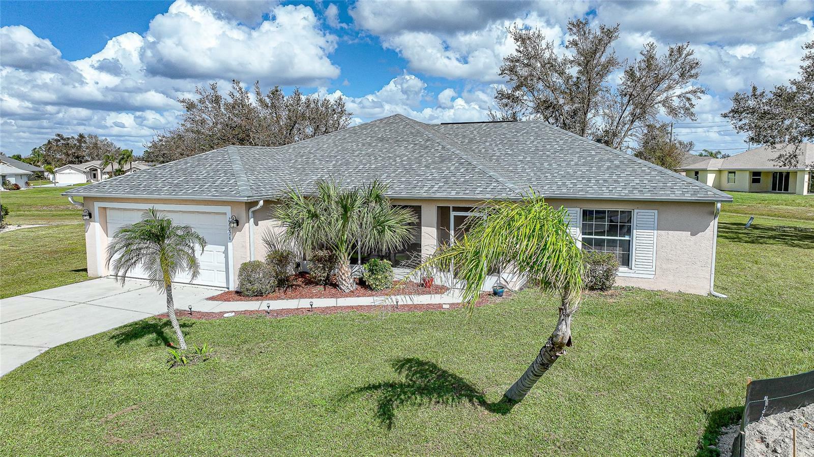 Property Photo:  26076 Parana Drive  FL 33983 