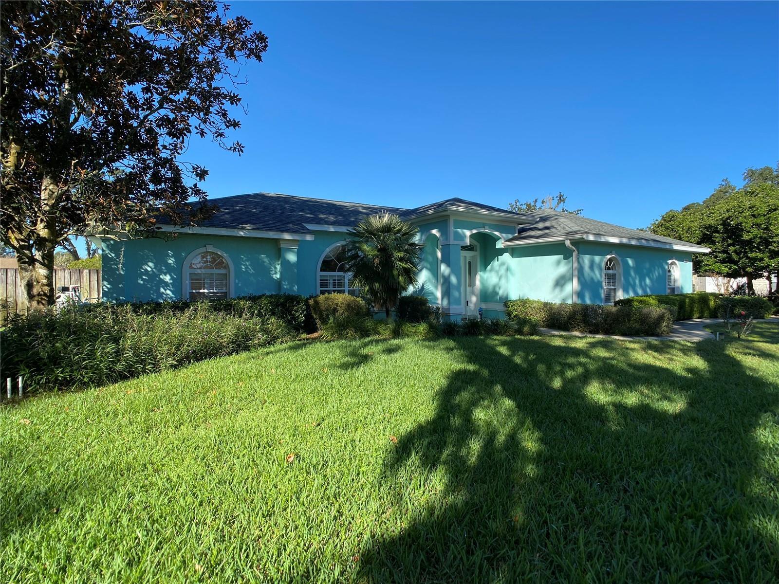 Property Photo: 1306 NE 21st Court FL 34470