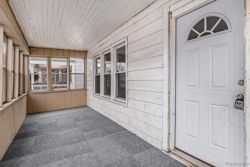 Property Photo: 631 Spencer Street MI 48220 3544