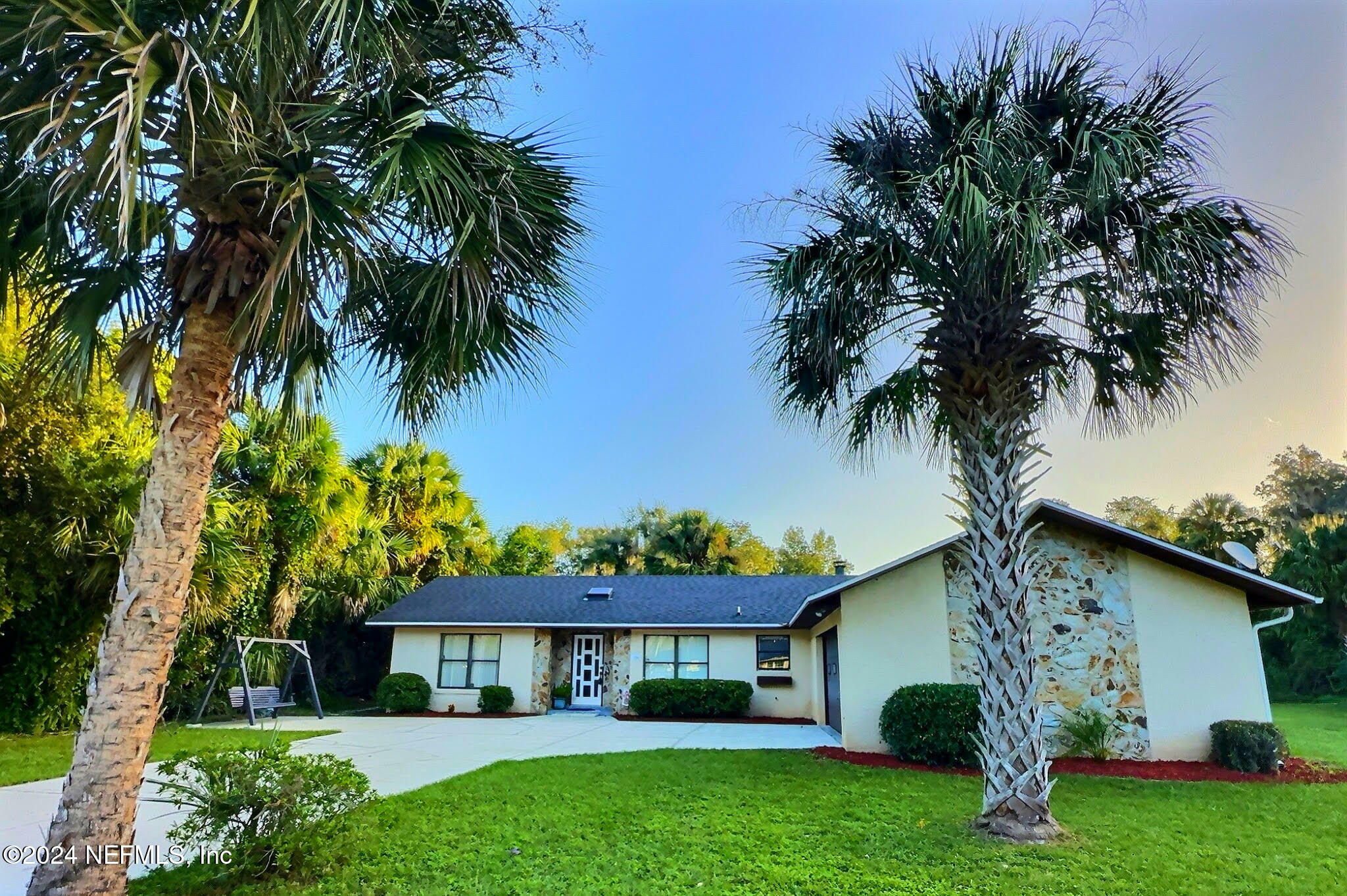 Property Photo:  226 Port Comfort Drive  FL 32131 