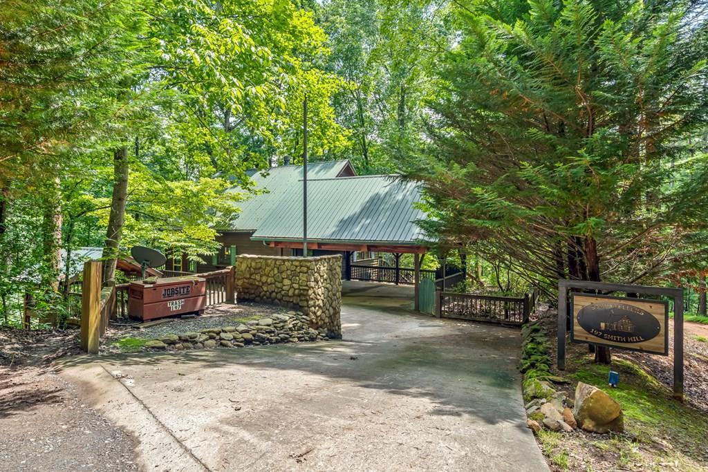 Property Photo:  197 Smith Hill Road  GA 30513 