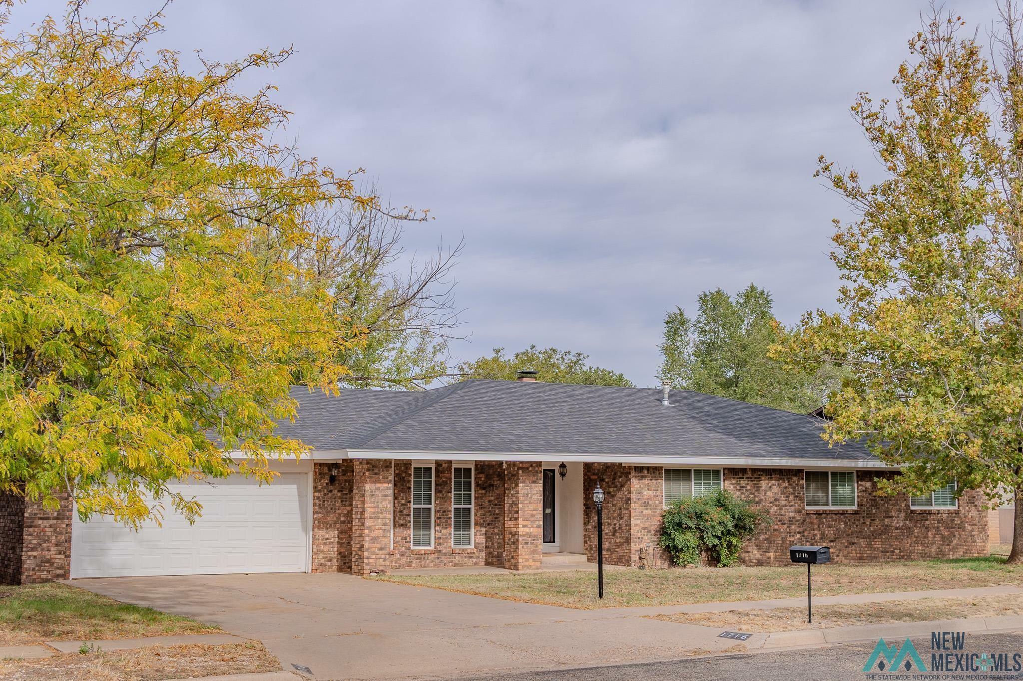 Property Photo:  1716 Courtland Circle  NM 88101 