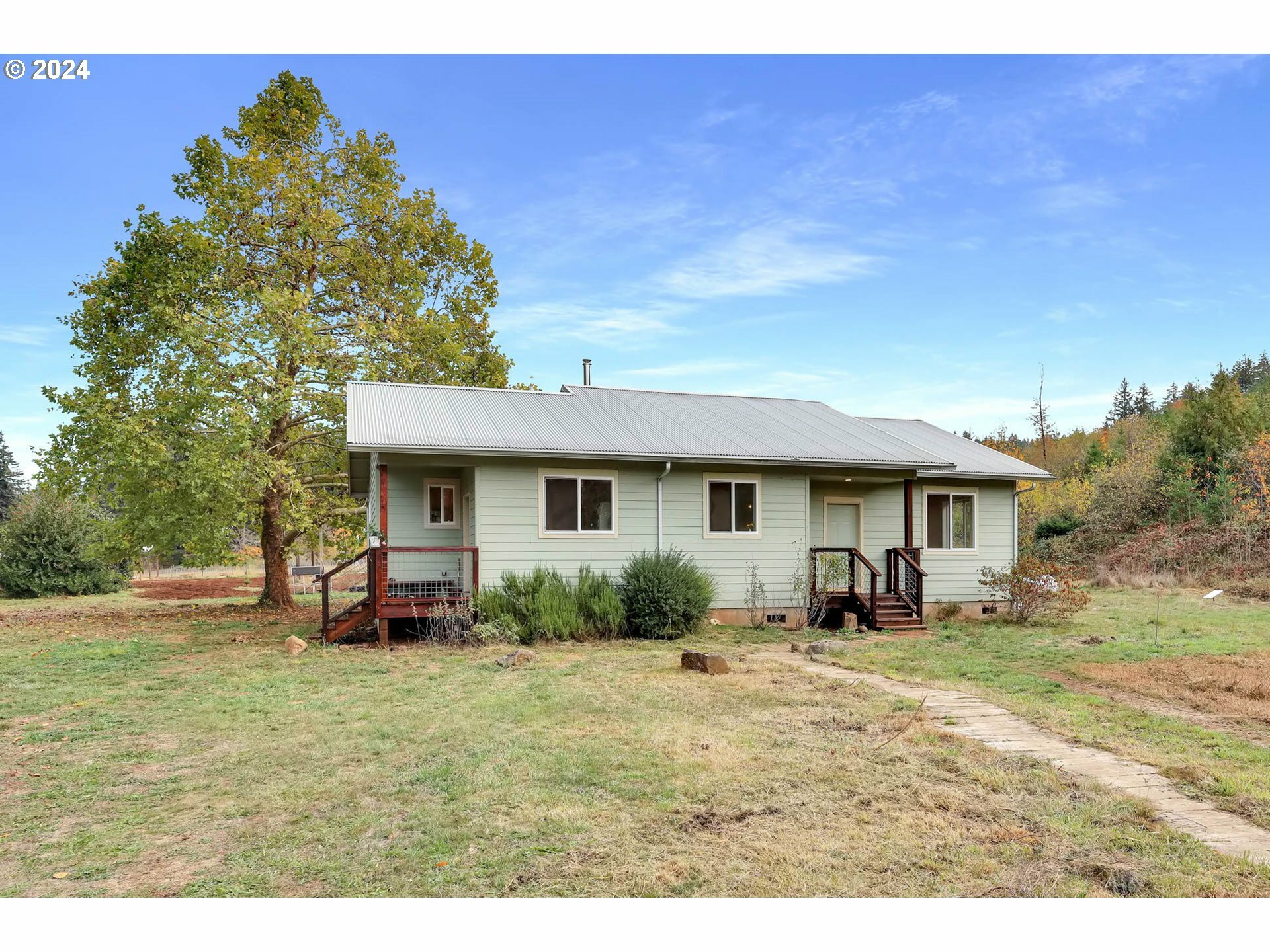 Property Photo:  39956 Little Fall Creek Rd  OR 97438 