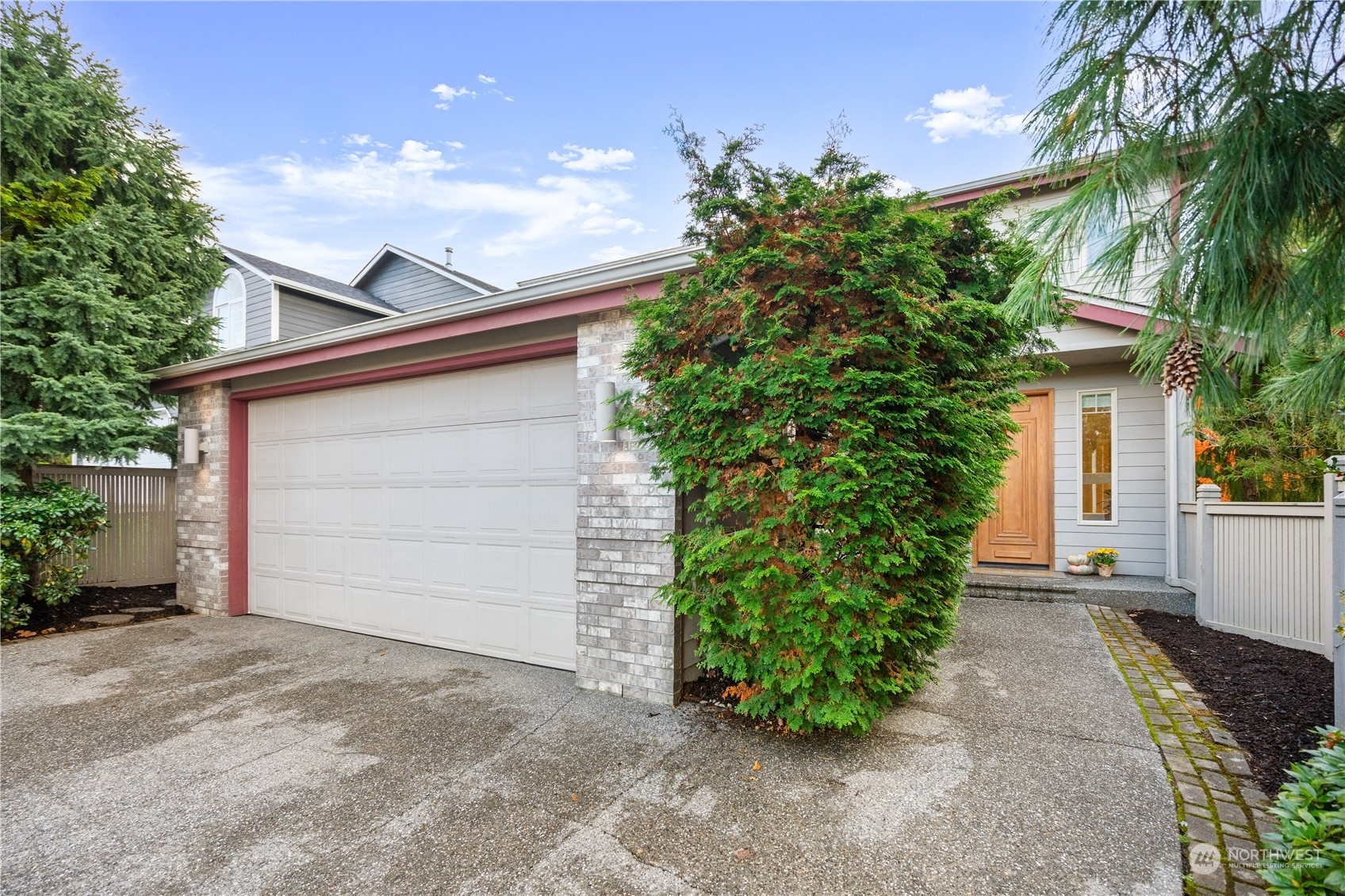 Property Photo:  3422 Pinehurst Court  WA 98226 