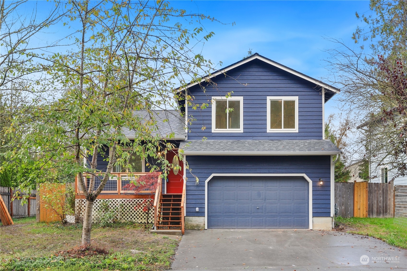 Property Photo:  2901  Arbor Street  WA 98273 