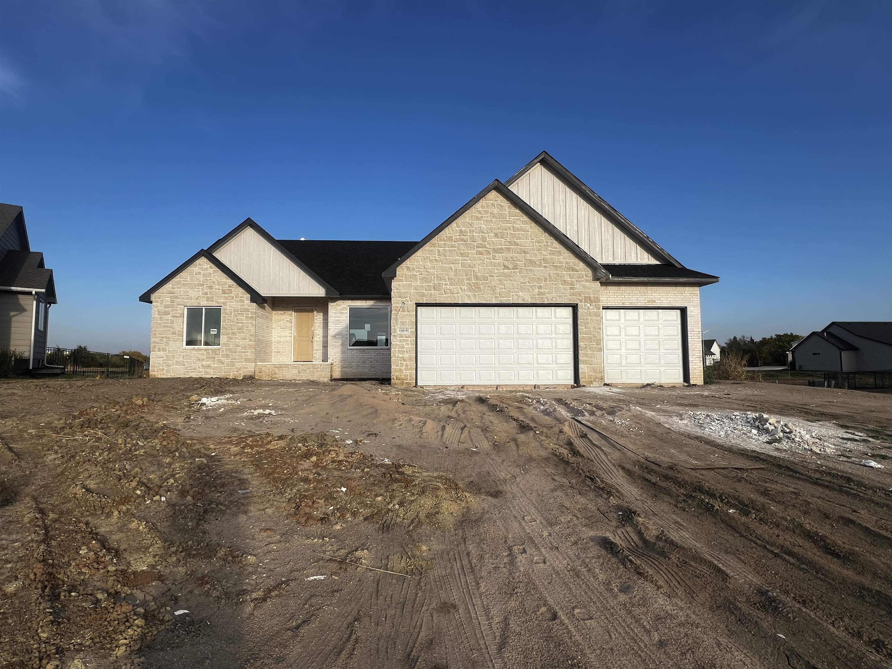 Property Photo:  14010 E Willowgreen Ct  KS 67230 