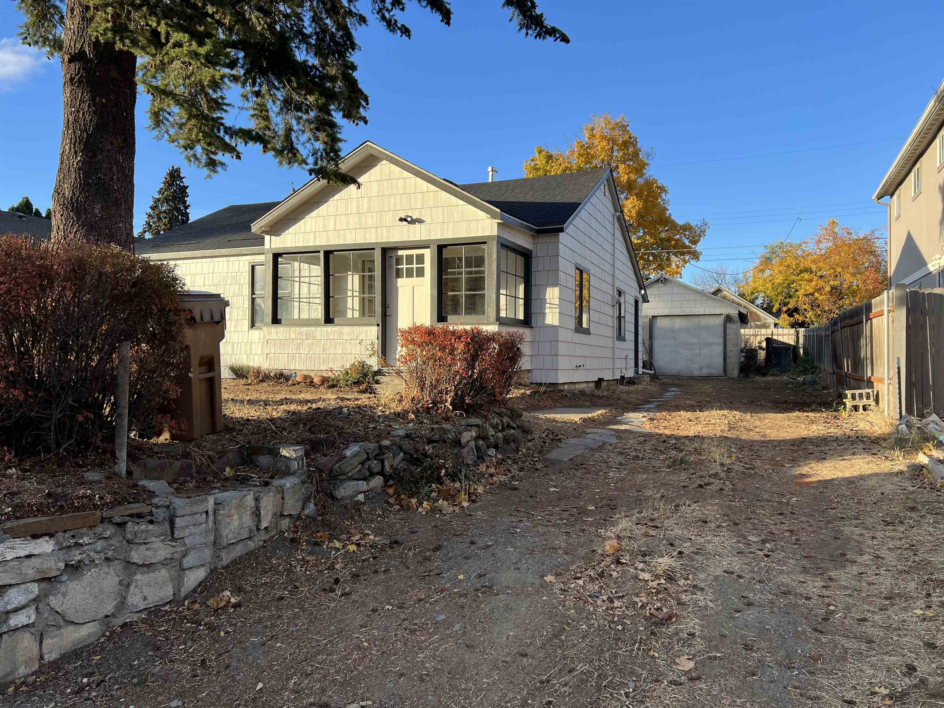 Property Photo:  3507 E 33rd Ave  WA 99223 