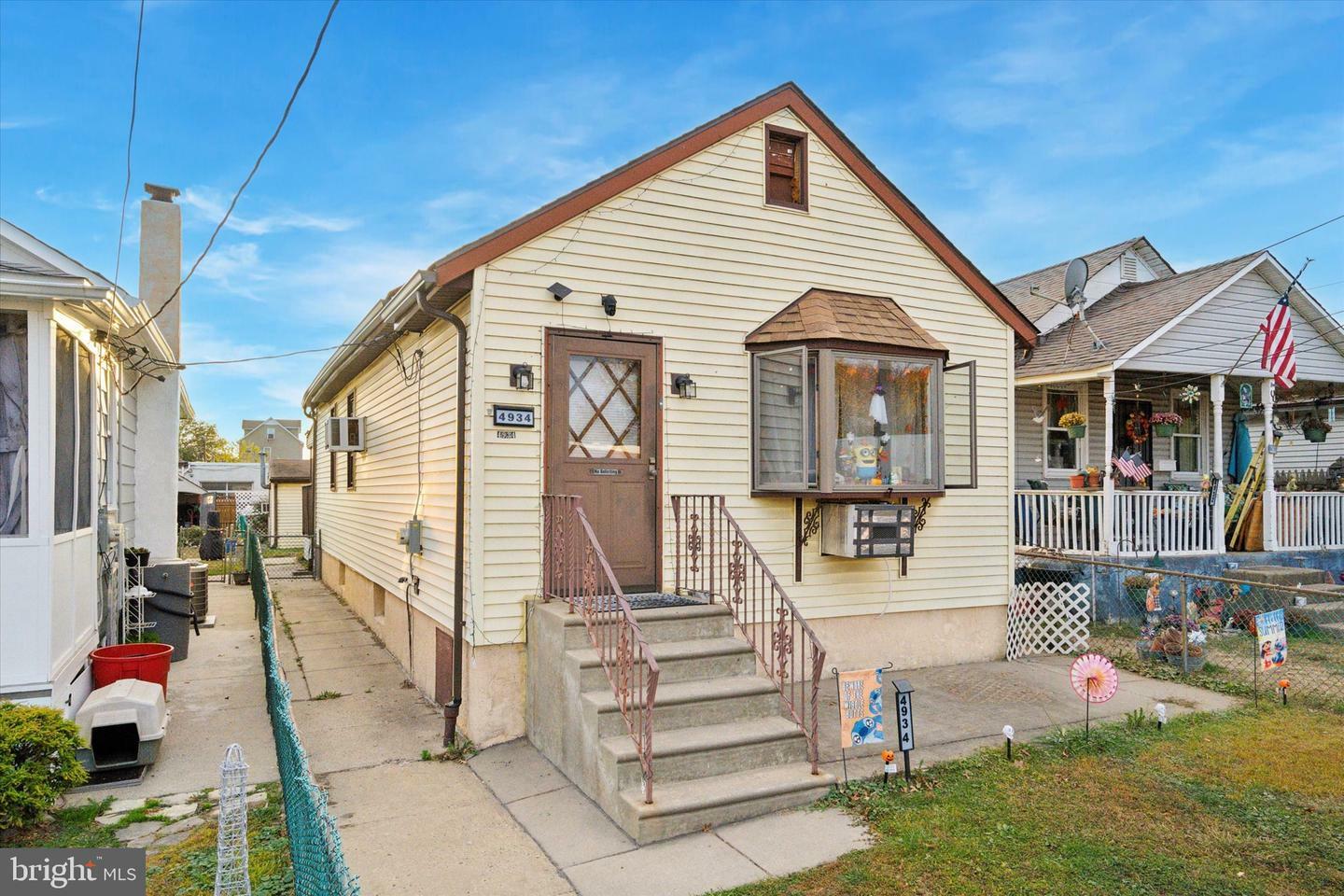 Property Photo:  4934 Pearson Avenue  PA 19114 