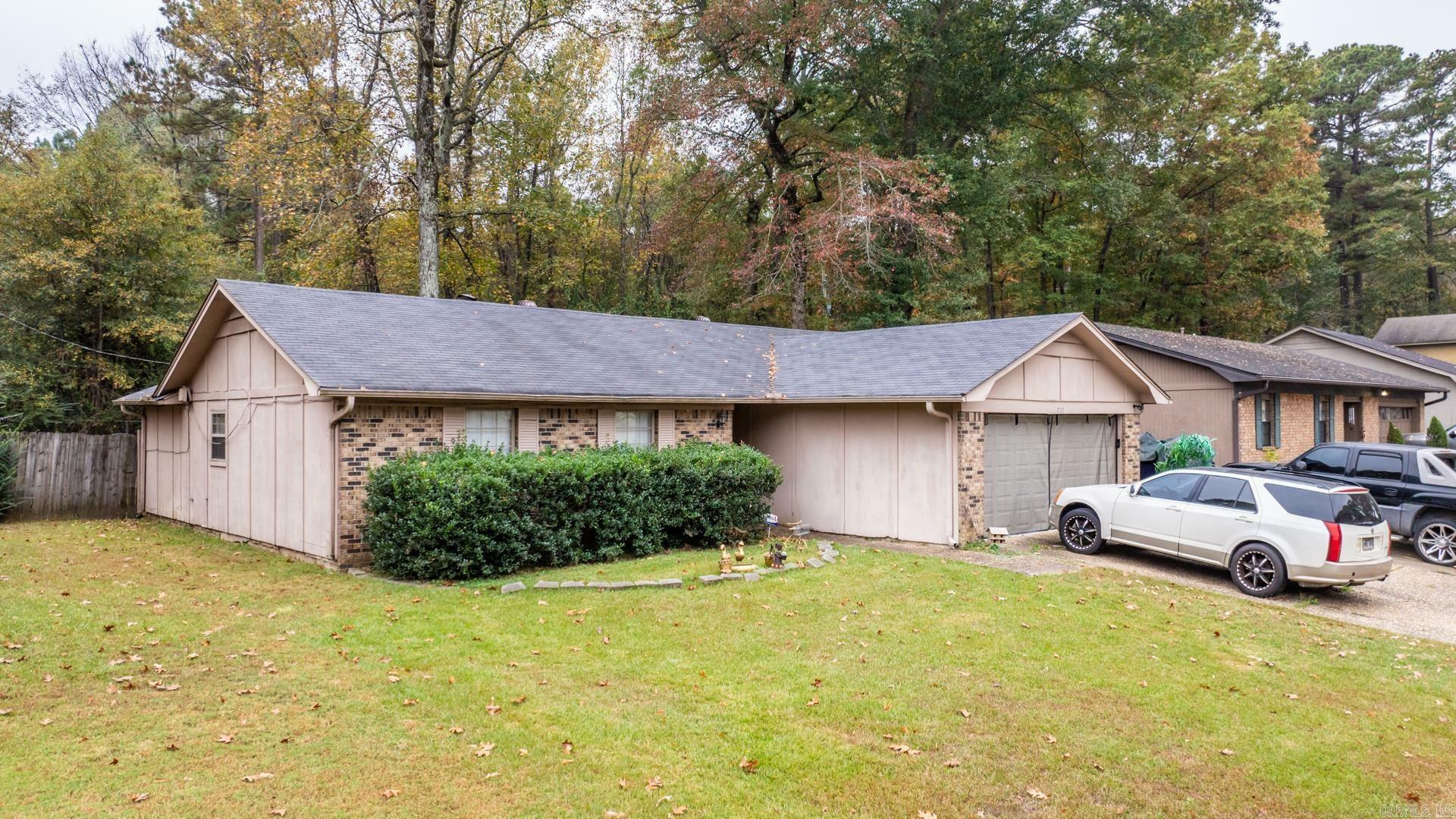 Property Photo:  7717 Claybrook Road  AR 72103 