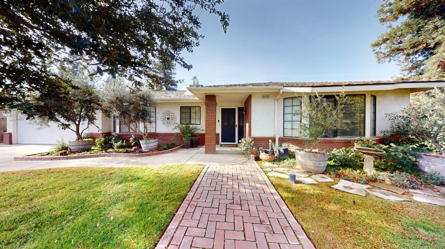 Property Photo:  6525 N Knoll Avenue  CA 93711 