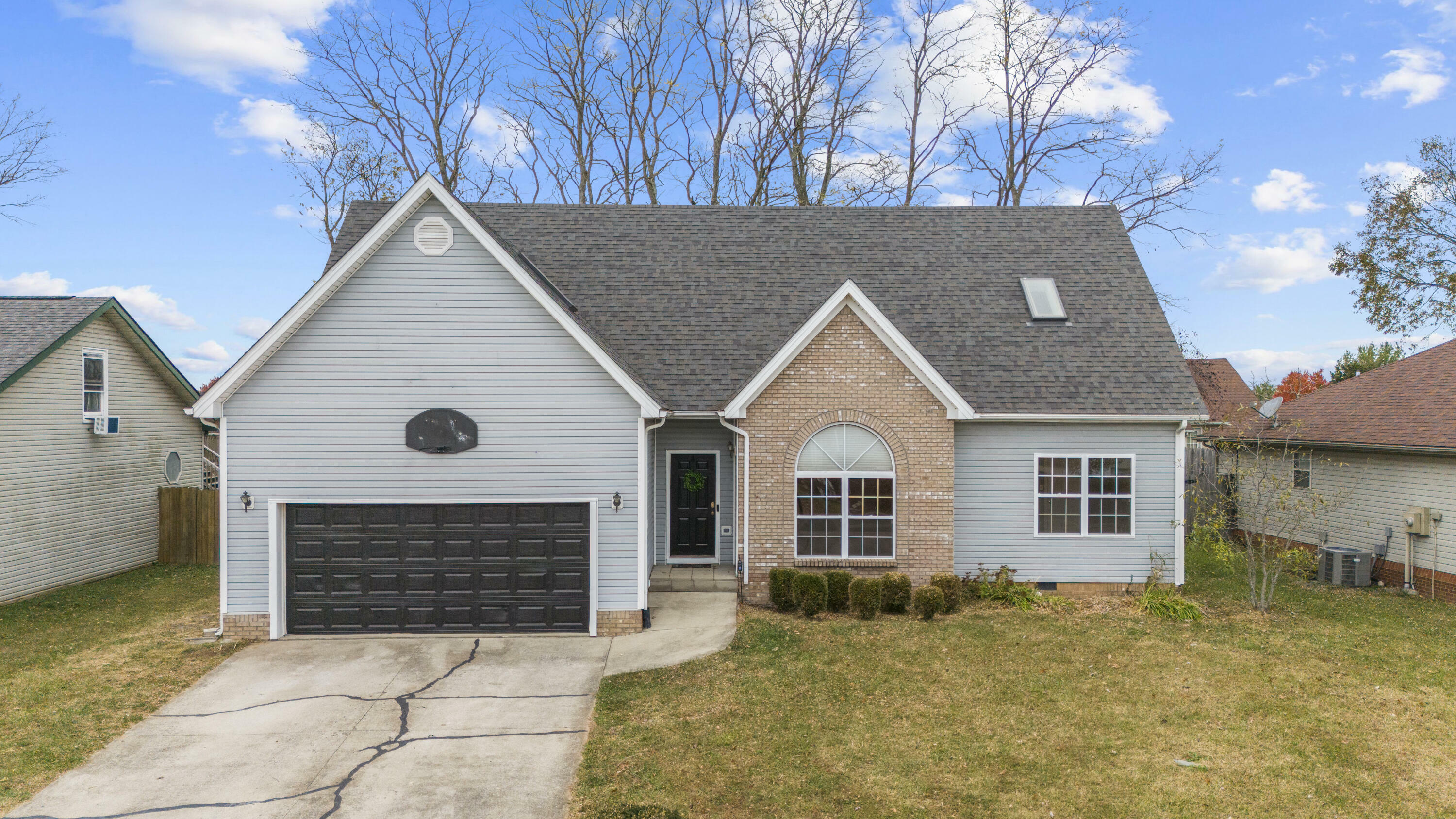 Property Photo: 113 Monticello Drive KY 40324