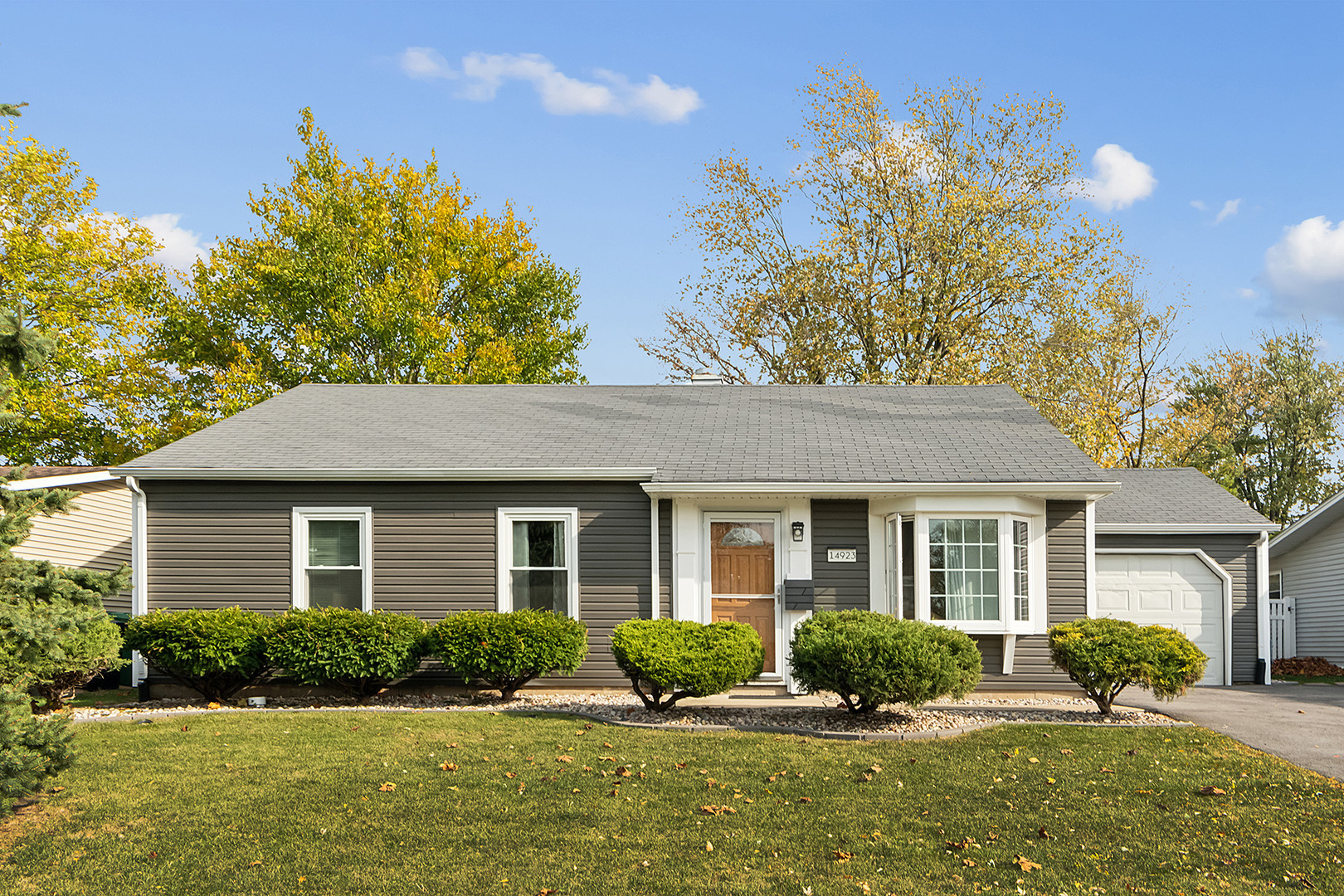 Property Photo:  14923 Highland Avenue  IL 60462 