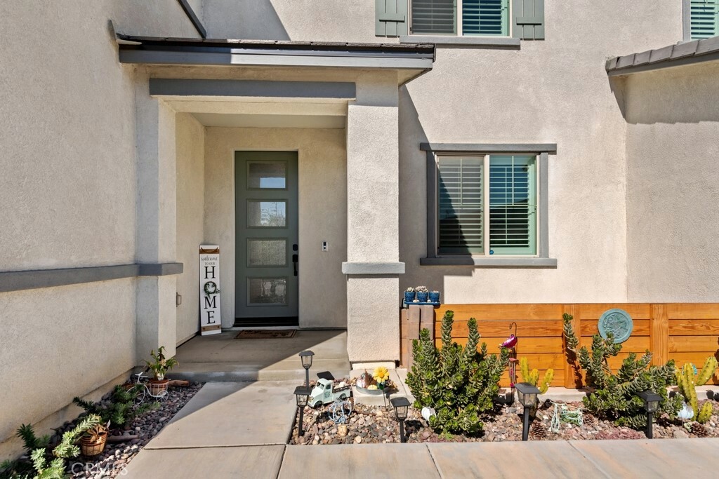 Property Photo:  35315 Tavel Street  CA 92596 