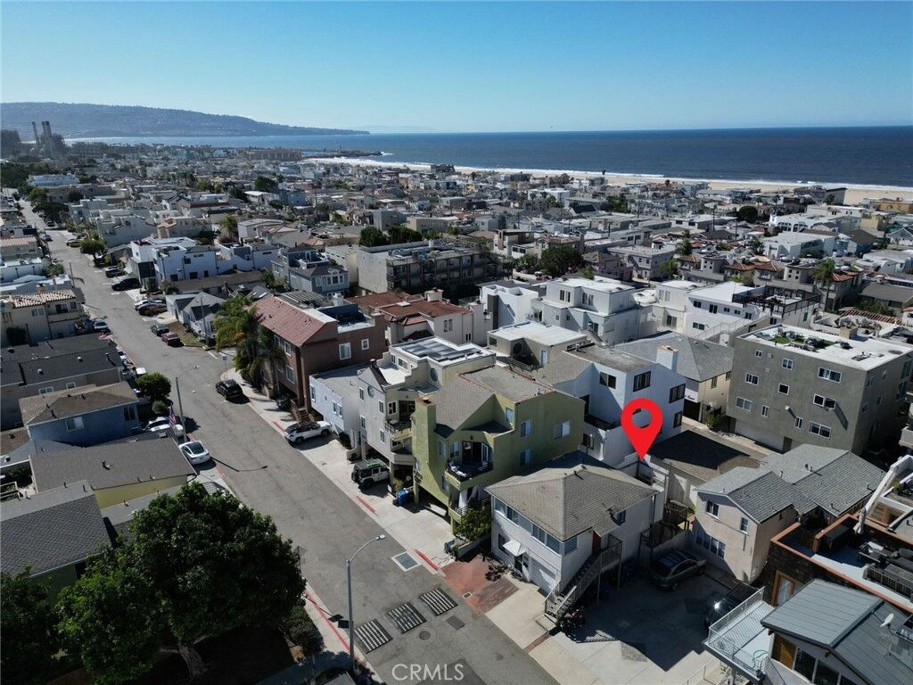 Property Photo: 1035 Loma Drive CA 90254