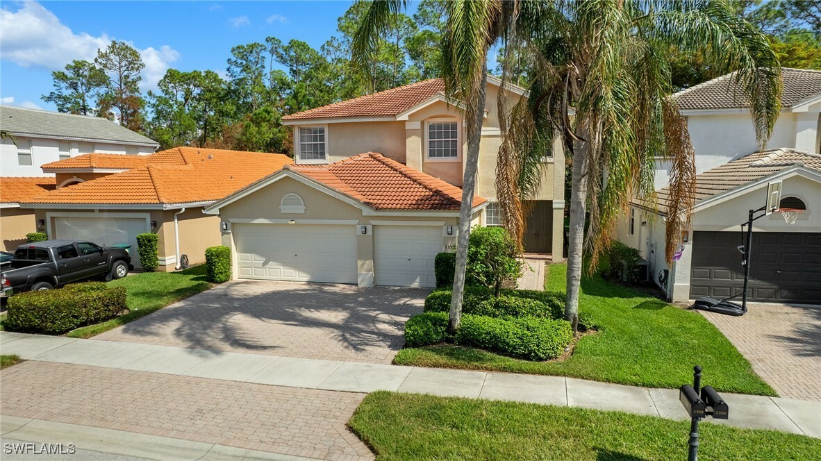 Property Photo:  2358 Butterfly Palm Drive  FL 34119 