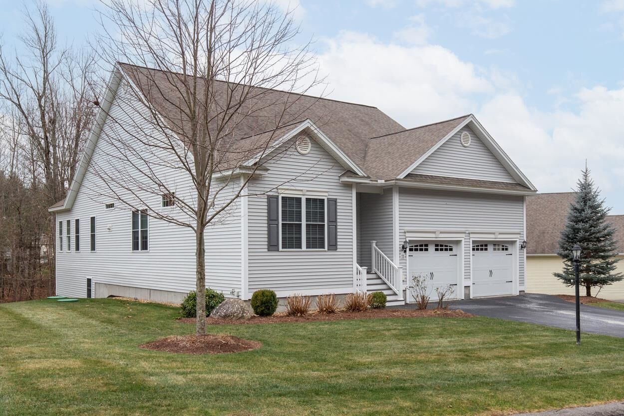 Property Photo:  11 Quarry Road  NH 03053 