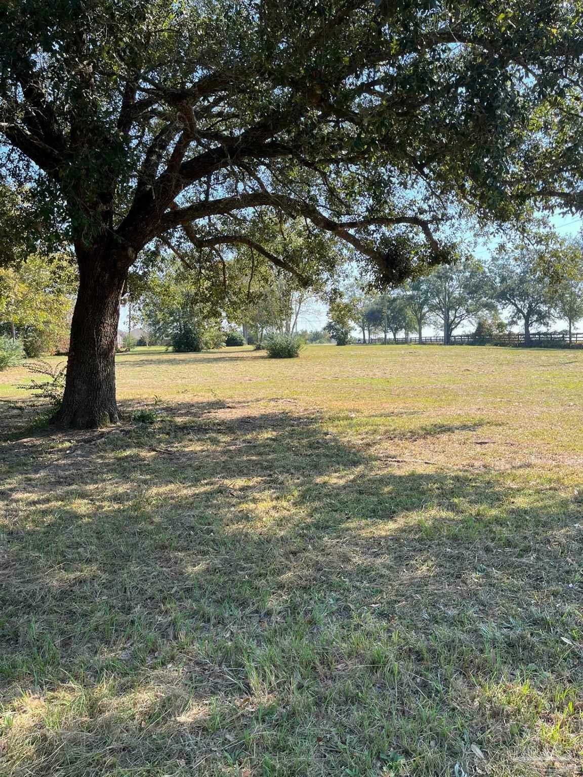 Property Photo:  5950 Frank Reeder Rd  FL 32526 