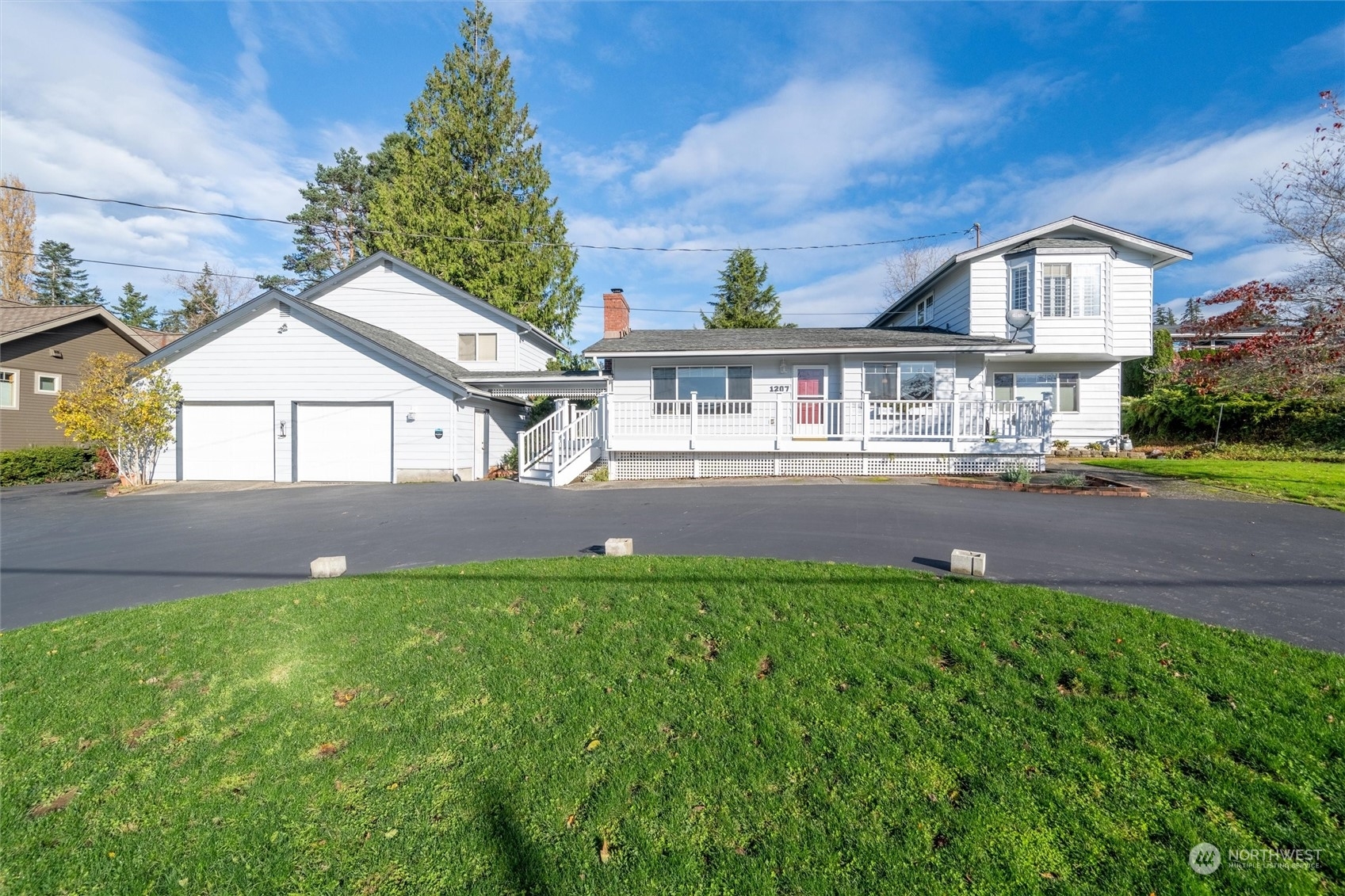 Property Photo:  1207 Northshore Drive  WA 98226 