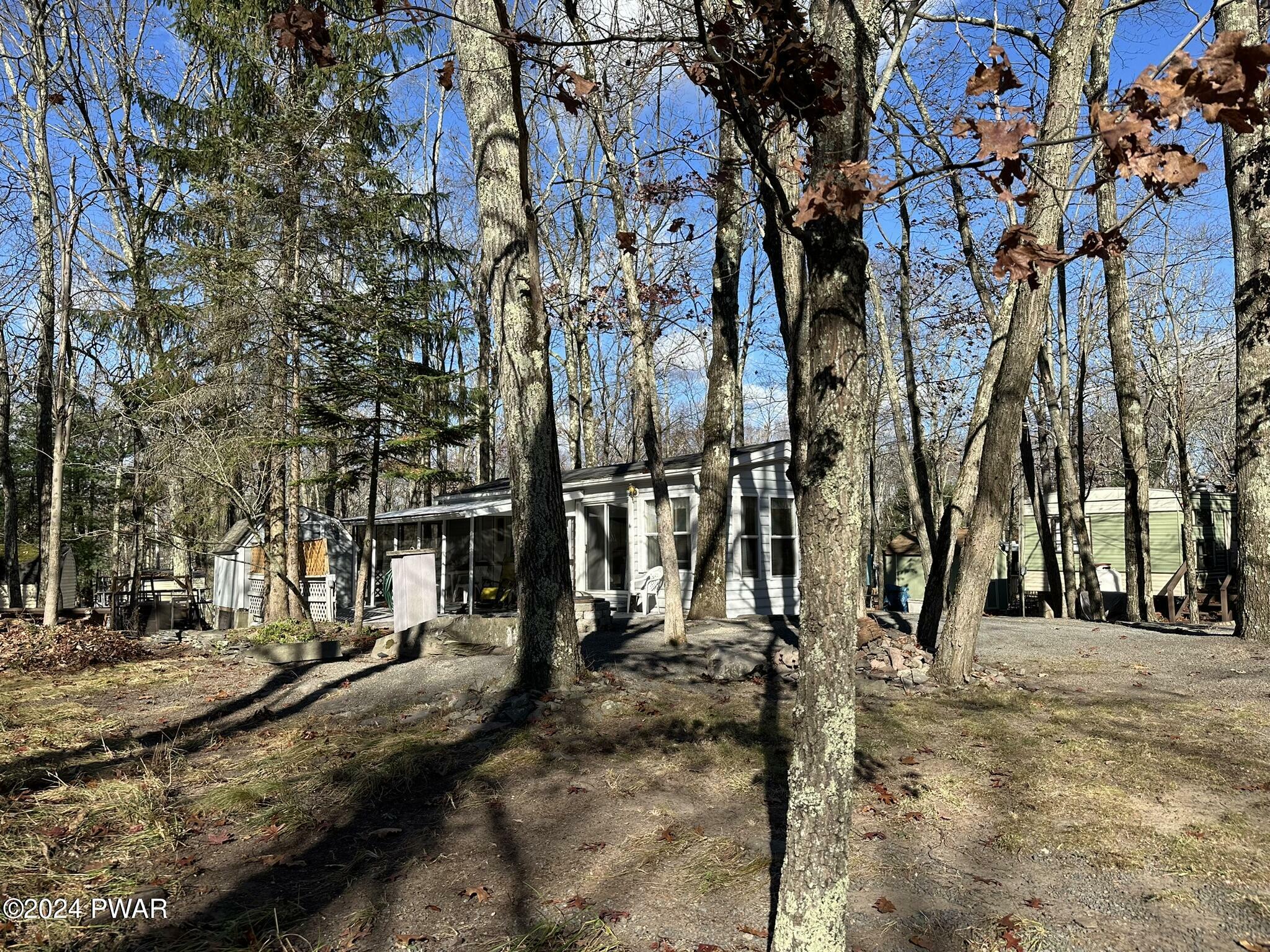 Property Photo:  123 Forest Glen Drive  PA 18337 