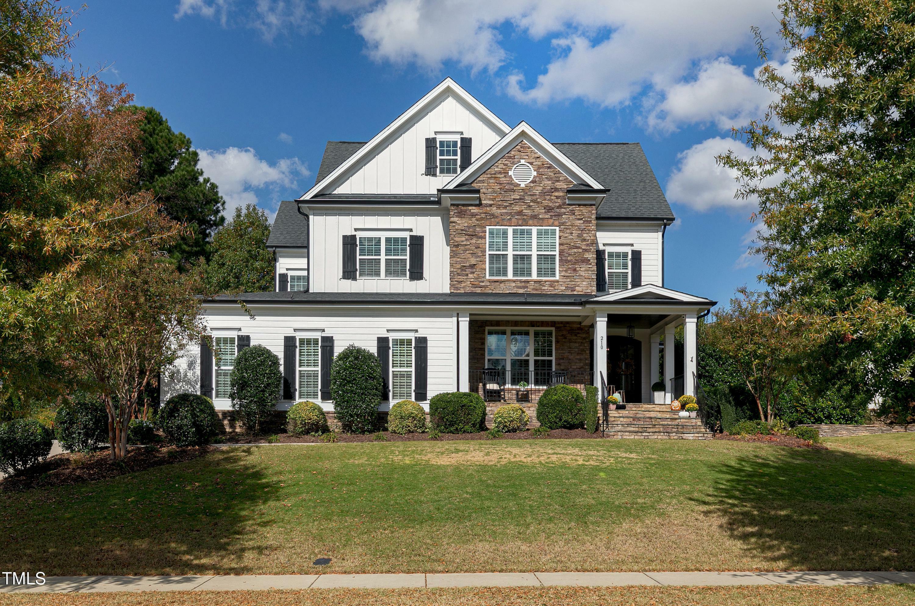 Property Photo:  210 Sunset Bluffs Drive  NC 27526 