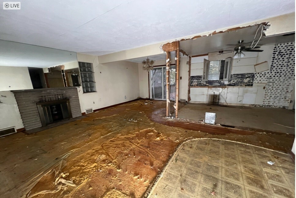 Property Photo:  2808 Graham Blvd  PA 15235 