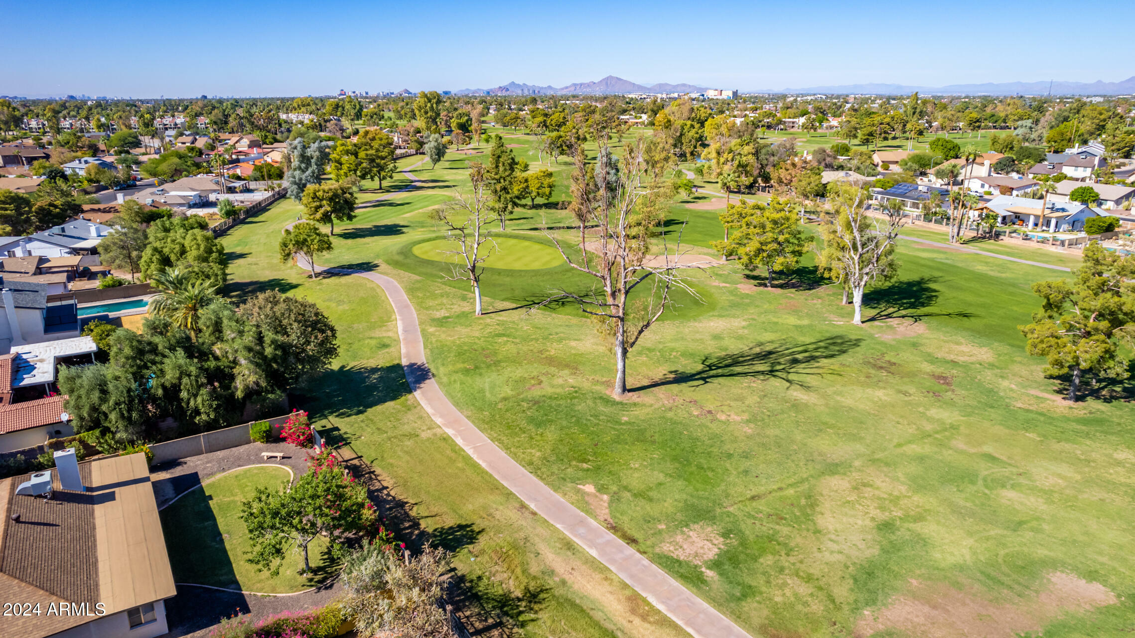 Property Photo:  1548 W Milagro Avenue  AZ 85202 