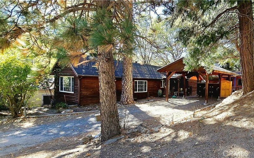 Property Photo:  21661 Crest Forest Drive  CA 92322 