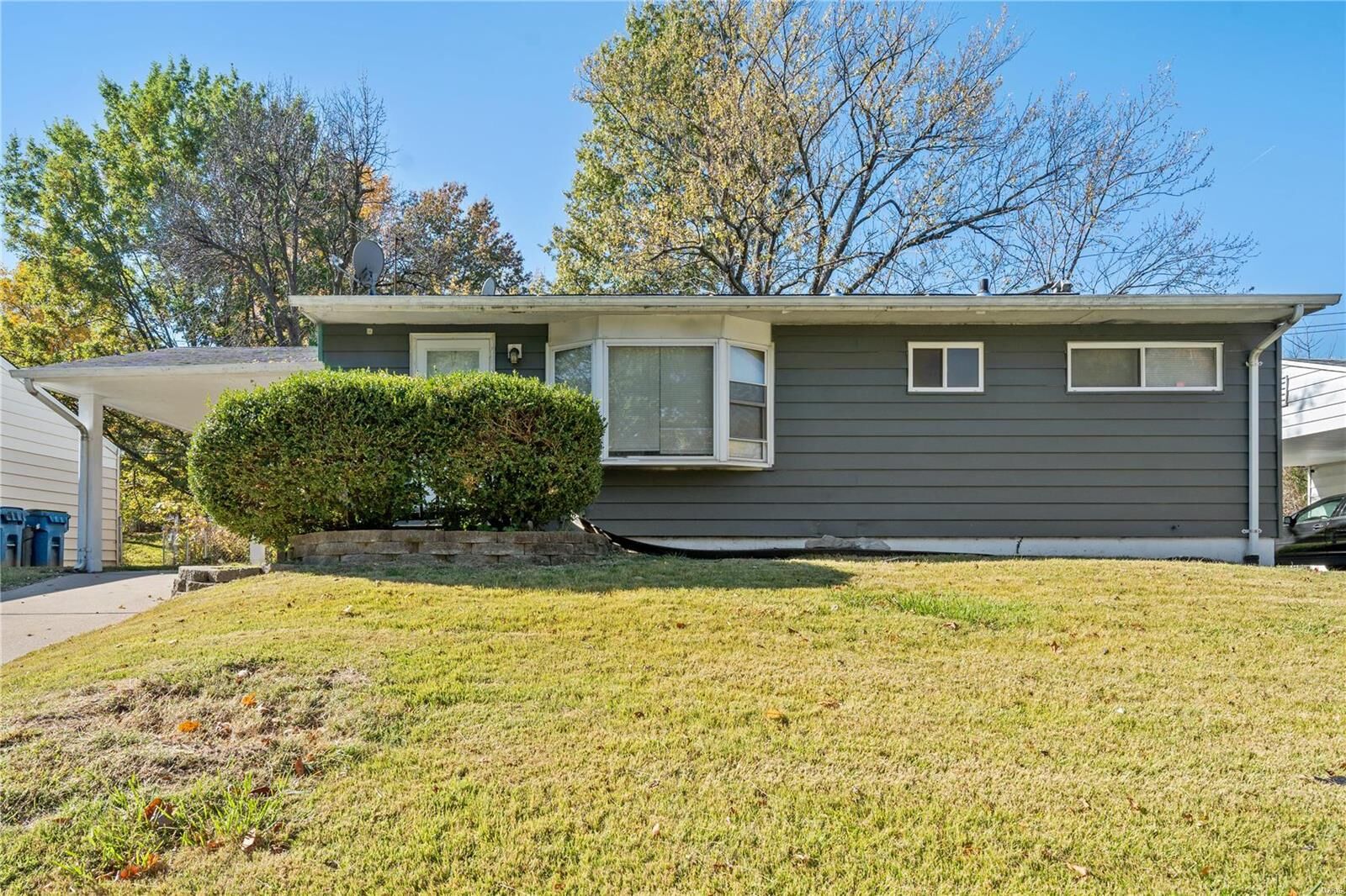 Property Photo:  10125 Dellridge Lane  MO 63136 