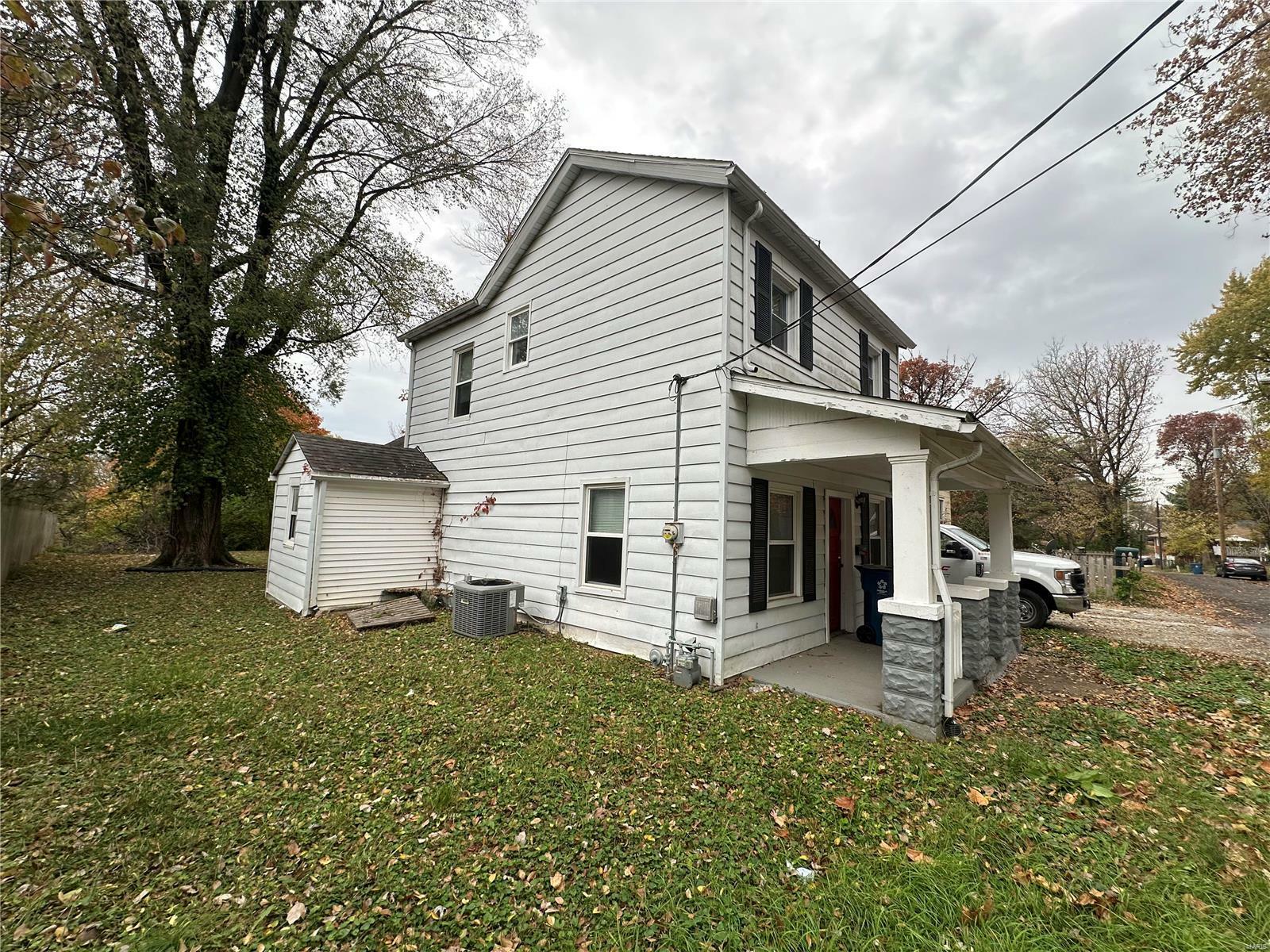 Property Photo:  114 Glen Street  IL 62234 