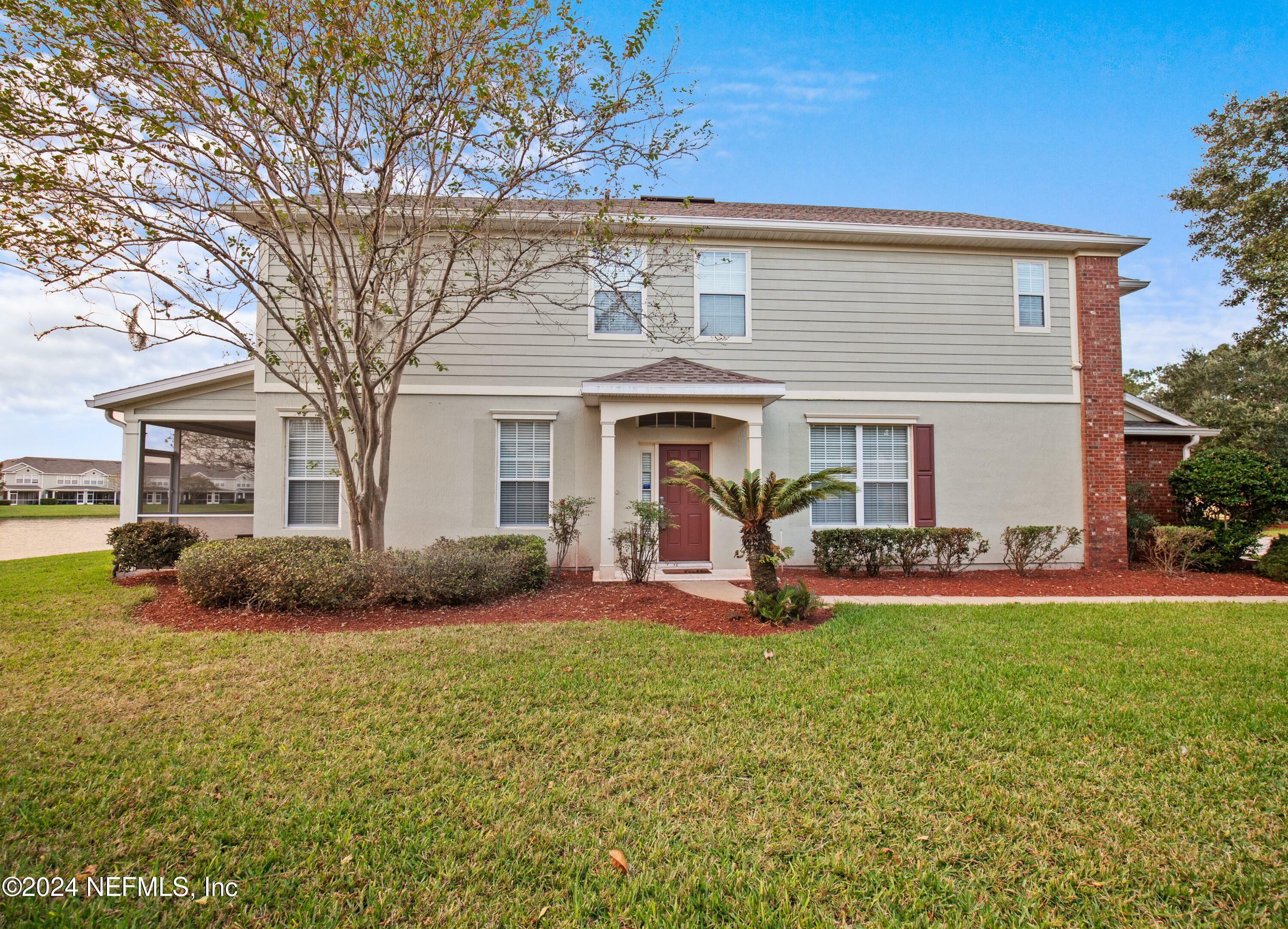 Property Photo:  7036 Roundleaf Drive  FL 32258 