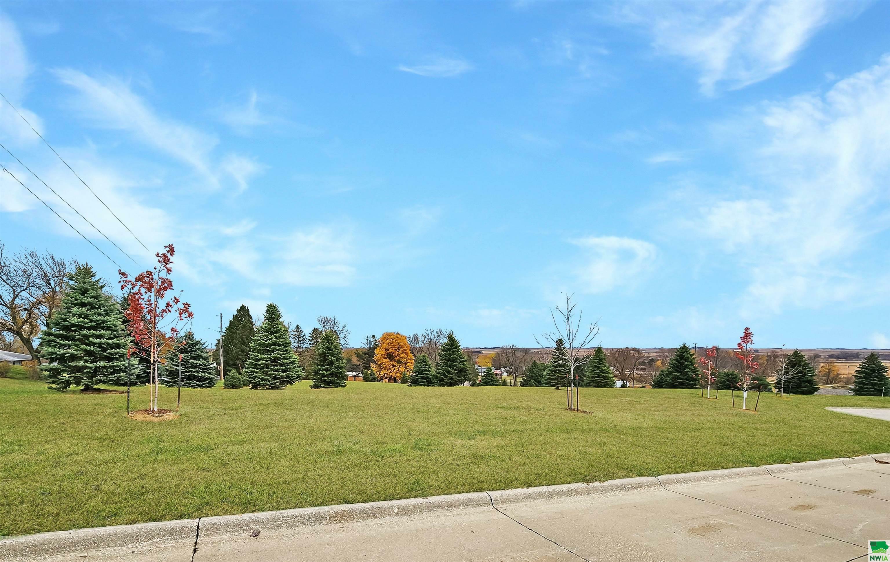 Property Photo:  Lot 1 Sweetwater Ct  IA 51038 