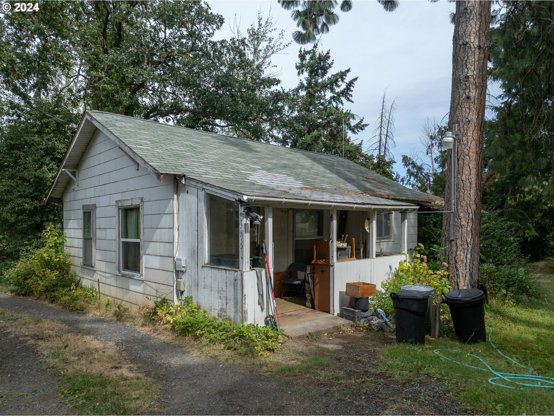 Property Photo:  1775 Markham Rd  OR 97031 