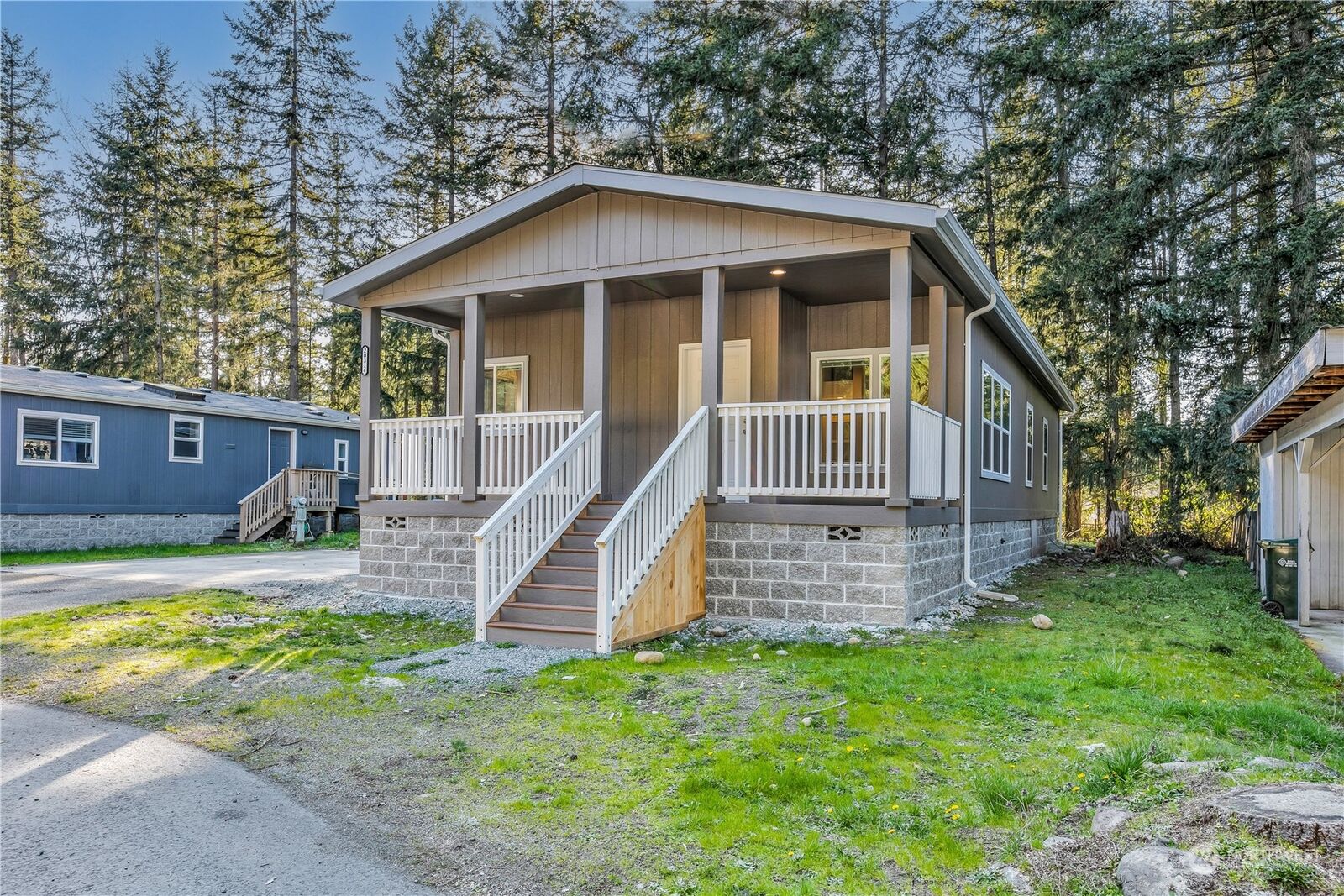 Property Photo: 20314 135th Avenue E 29 WA 98338