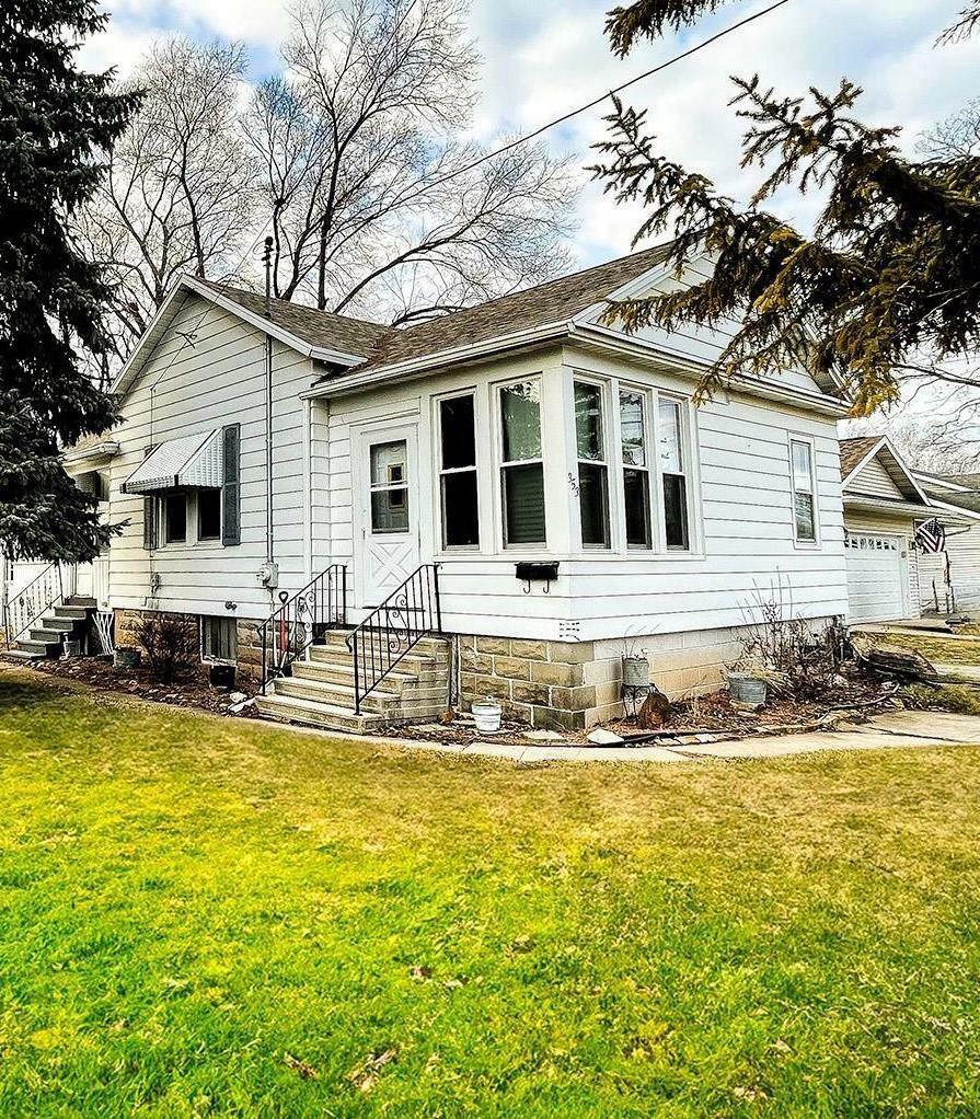 Property Photo:  353 Knapp Street  WI 54902 