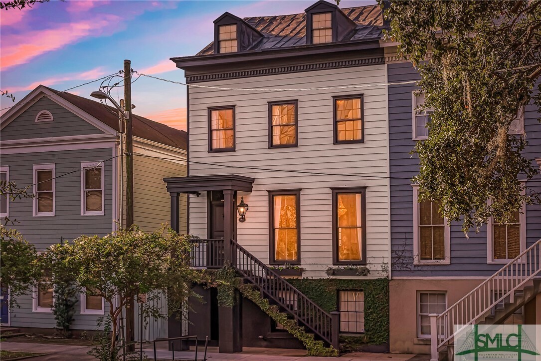 Property Photo: 507 E McDonough Street GA 31401