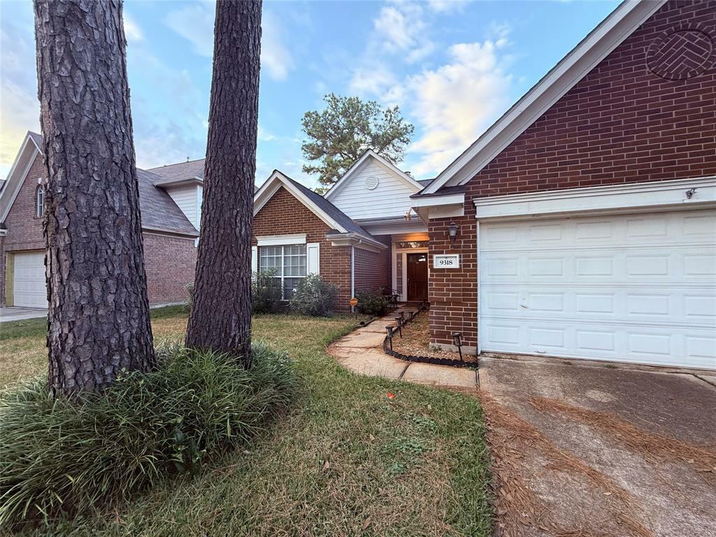 Property Photo:  9318 Rodgers Road  TX 77070 