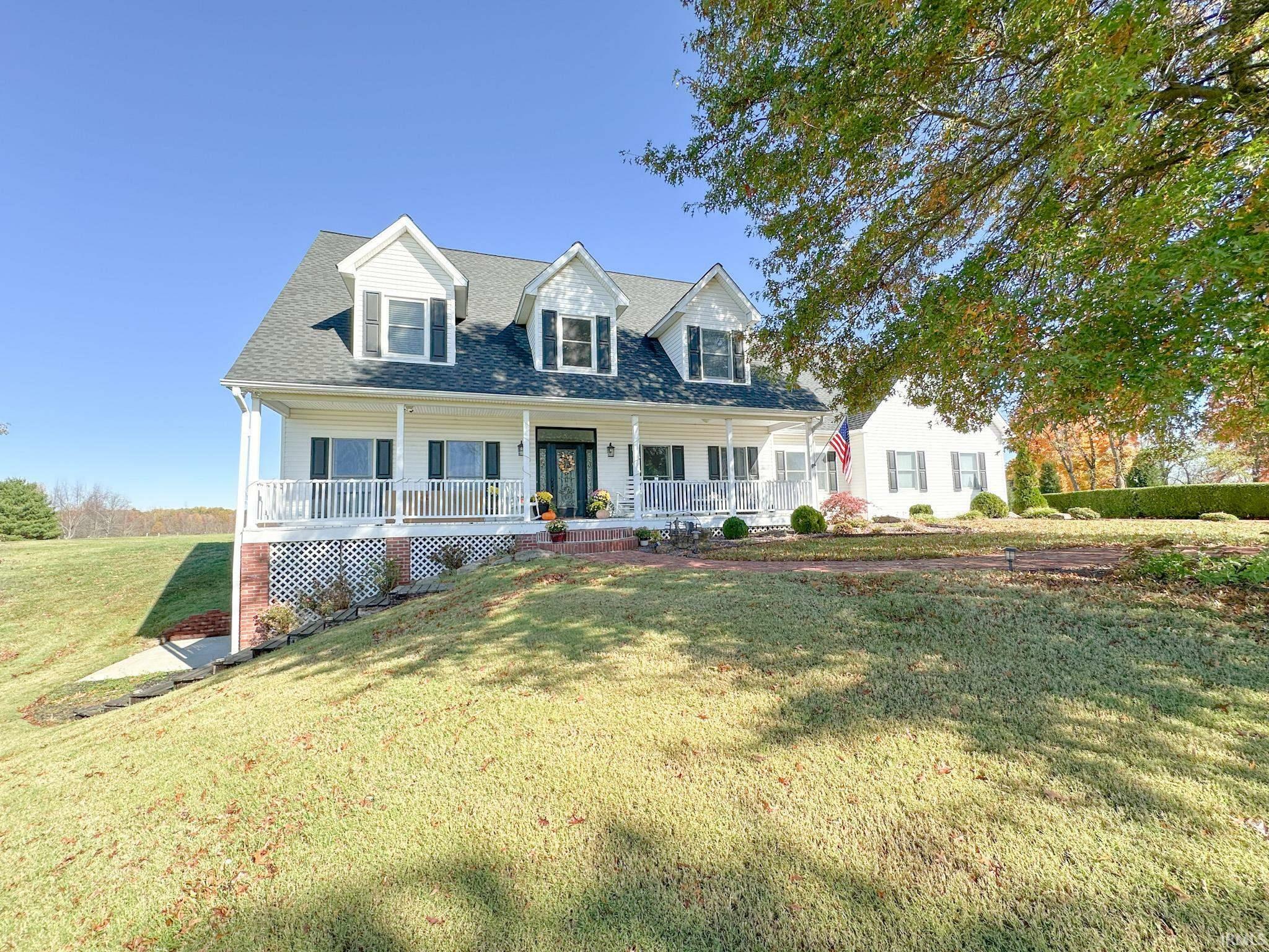 Property Photo:  1388 W New Hope Road  IN 47601 