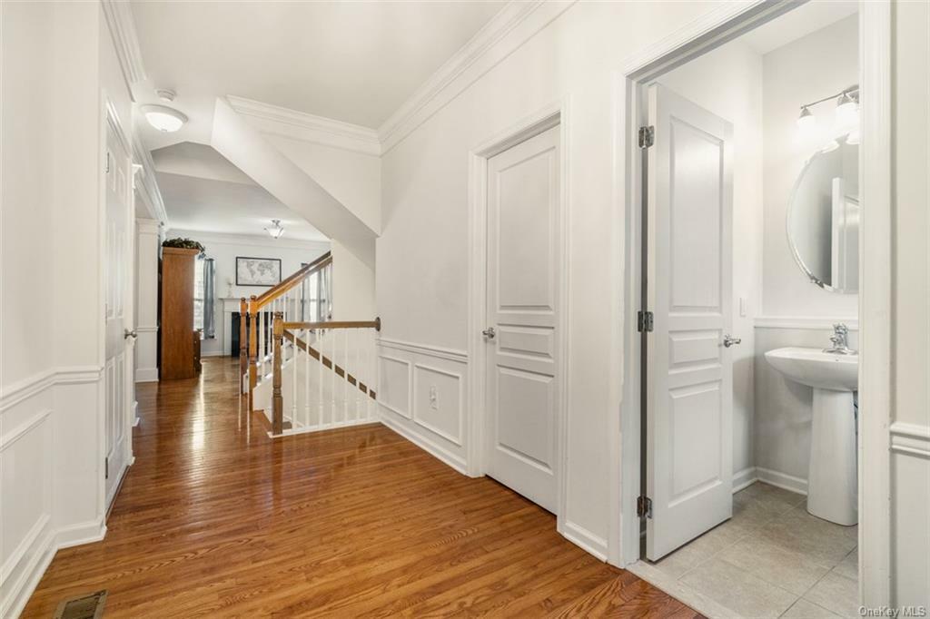 Property Photo:  2 Bainbridge 1303  NY 12550 