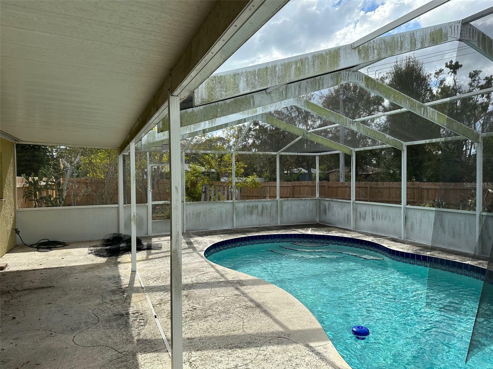 Property Photo:  5682 25th Street Circle E  FL 34203 