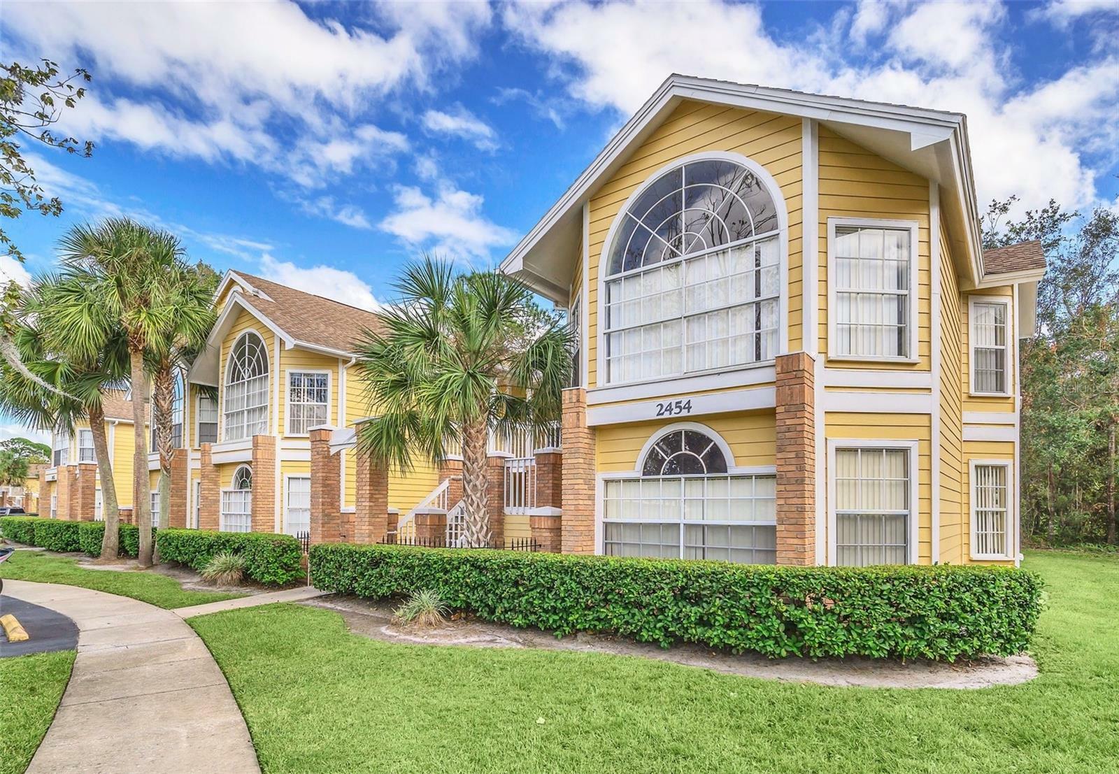 2454 Sweetwater Club Circle 30  Kissimmee FL 34746 photo