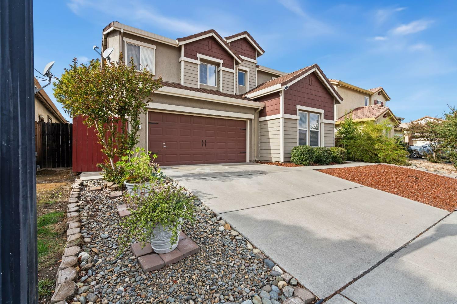 Property Photo:  3707 Broadland Street  CA 95834 