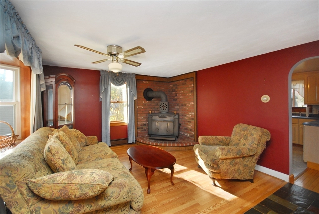 Property Photo:  21 Marlboro St  MA 01754 