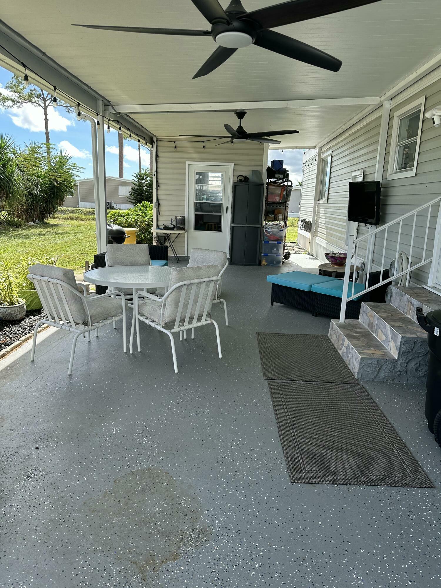 Property Photo:  41016 Isabel Bay  FL 33436 